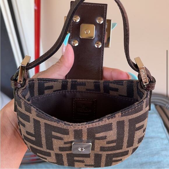Fendi Vintage Mini Zucca croissant purse w/ dust bag - Picture 5 of 6